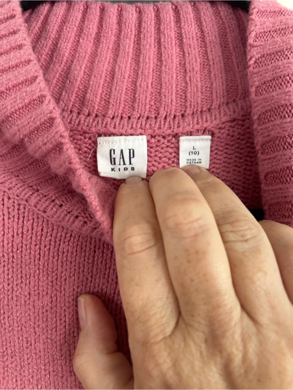 GAP Pink CashSoft Oversized Mockneck Cropped Knit Sweater Girls L Fits Womens XS